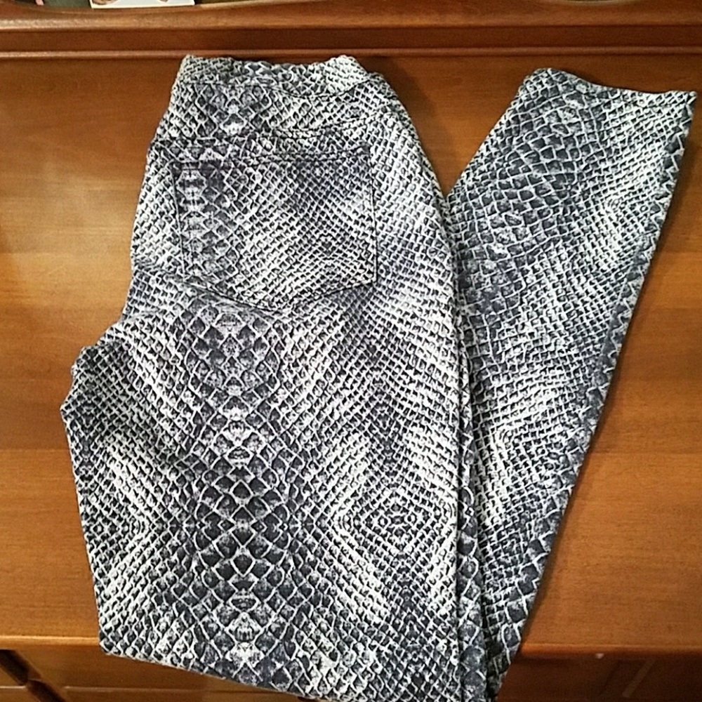 Boston Proper pant